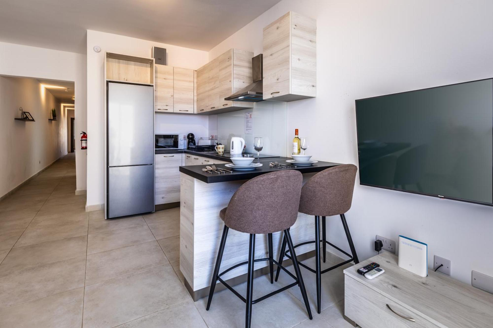 Kunsu'S Apartment 5 Min Walk From St Julians San Ġwann Esterno foto